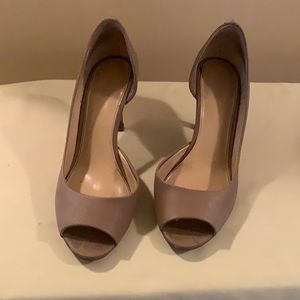 Michael kors peep toe heels 8 1/2